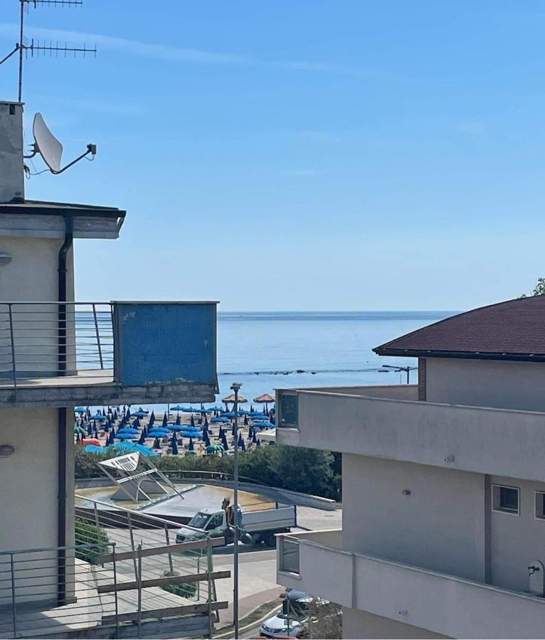 Apartmán Casa Al Mare Pescara Exteriér fotografie